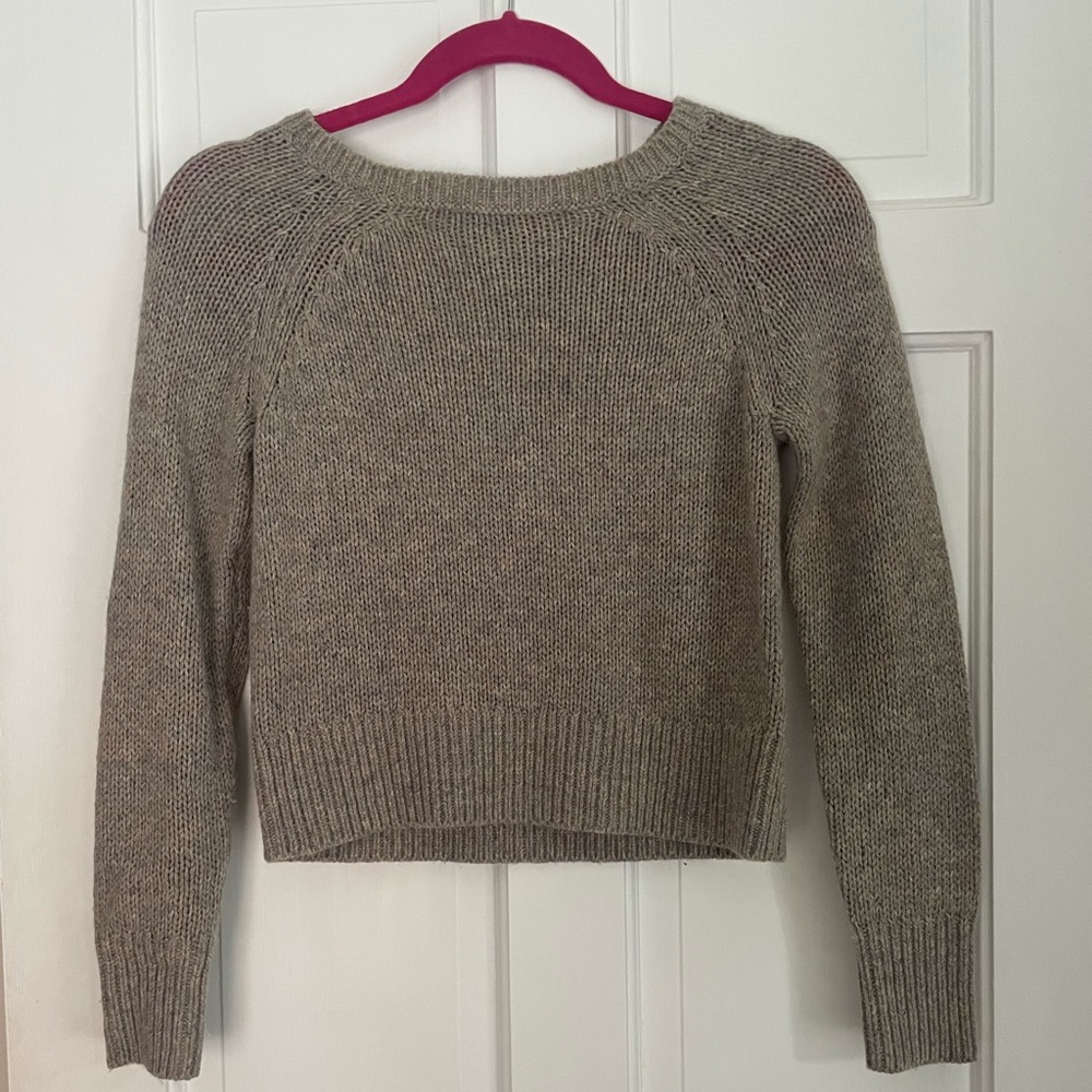 Taupe XS Banana Republic Sweater